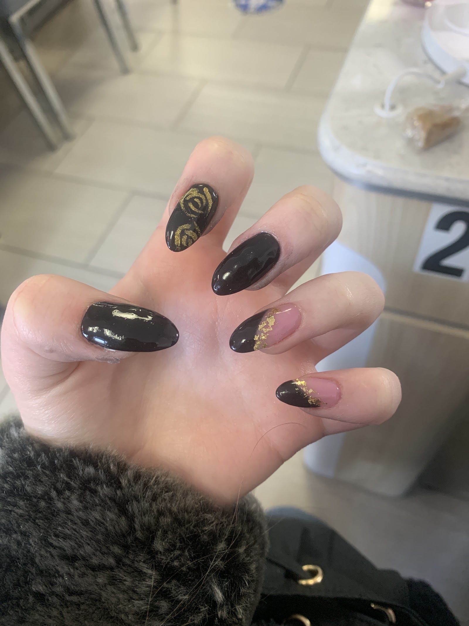 Super Nails nail photo 5